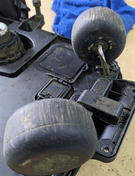 BF3D Radschutz Satz für WORX ® Landroid für Frontrad L1500 L2000 Mähroboter! FLEXIBEL - BF3D Solution